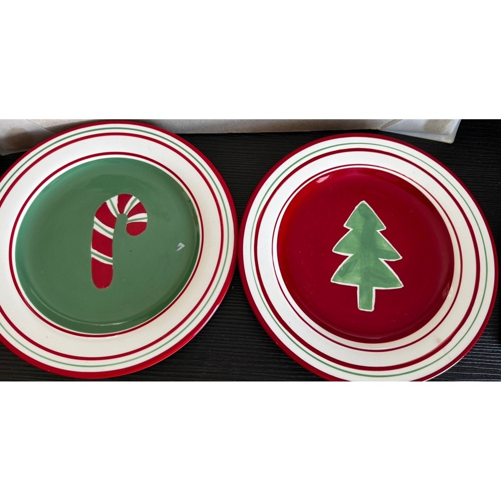 St Nicholas Square "CANDY GREETINGS"  9" Salad Plates Set of 2 Tree/Candy Cane